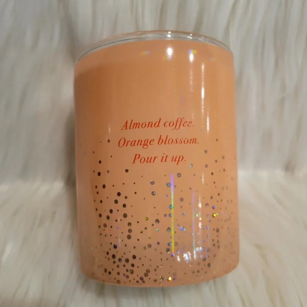 Victoria Secret Limited Edition Amaretto Fizz Candle